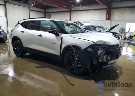 2022 Chevrolet Blazer 2Lt из США, поврежденный, VIN 3GNKBHR44NS137604